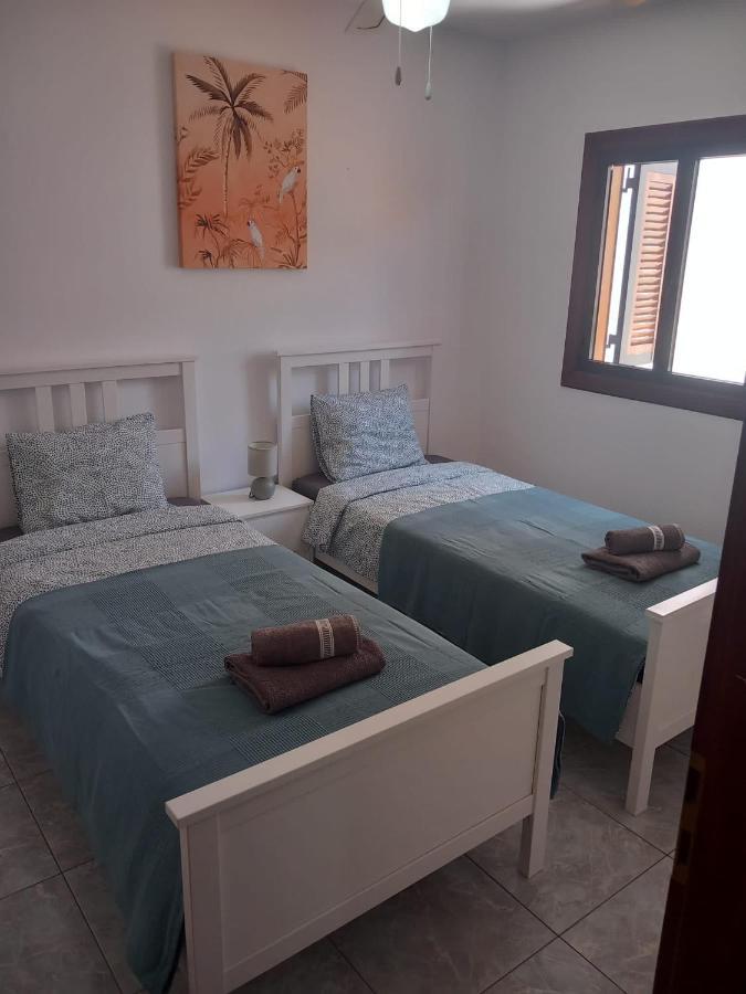 Victoria Court 2- Lovely Apartment 25 Arona  Eksteriør bilde